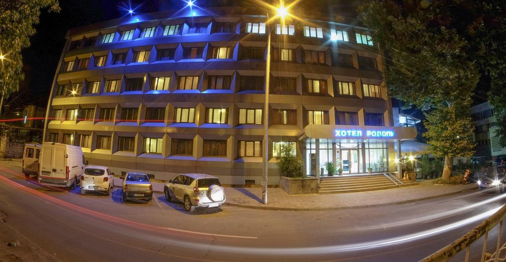 Rodopi Hotel CChaskovo Exteriör bild